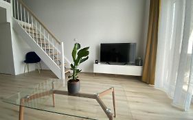Apartament Wroclaw-Lotnisko