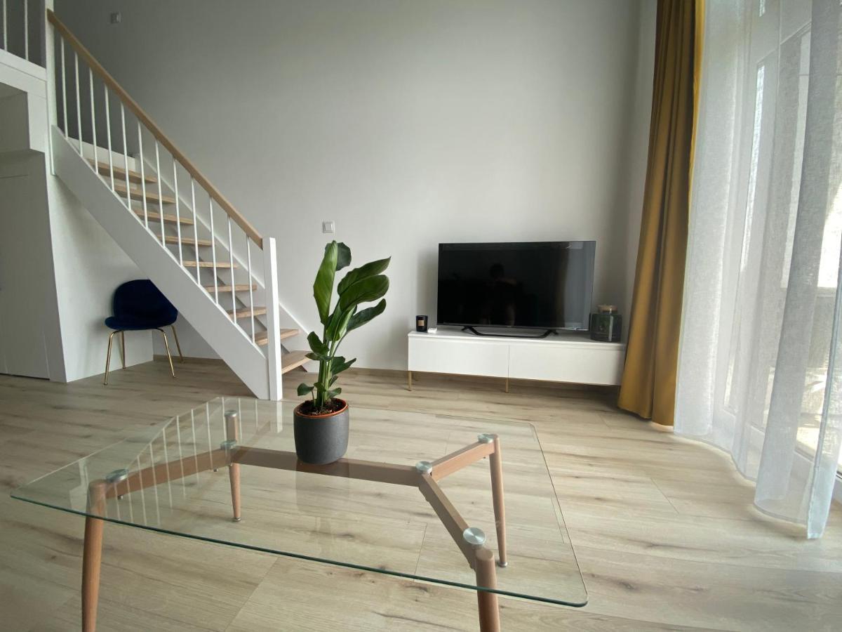 Apartament Wroclaw-Lotnisko Zewnętrze zdjęcie